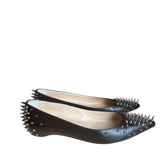 Christian Louboutin Goldoflat flats spike detail RETAIL 995 - Picture 2 of 8